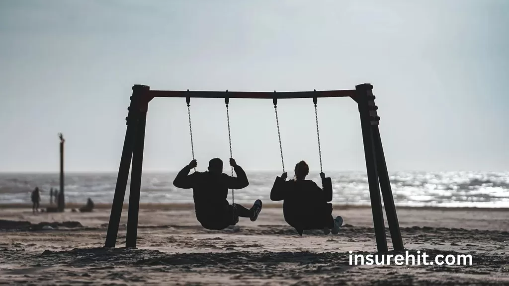 Difference Between Whole Life & Term Life Insurance